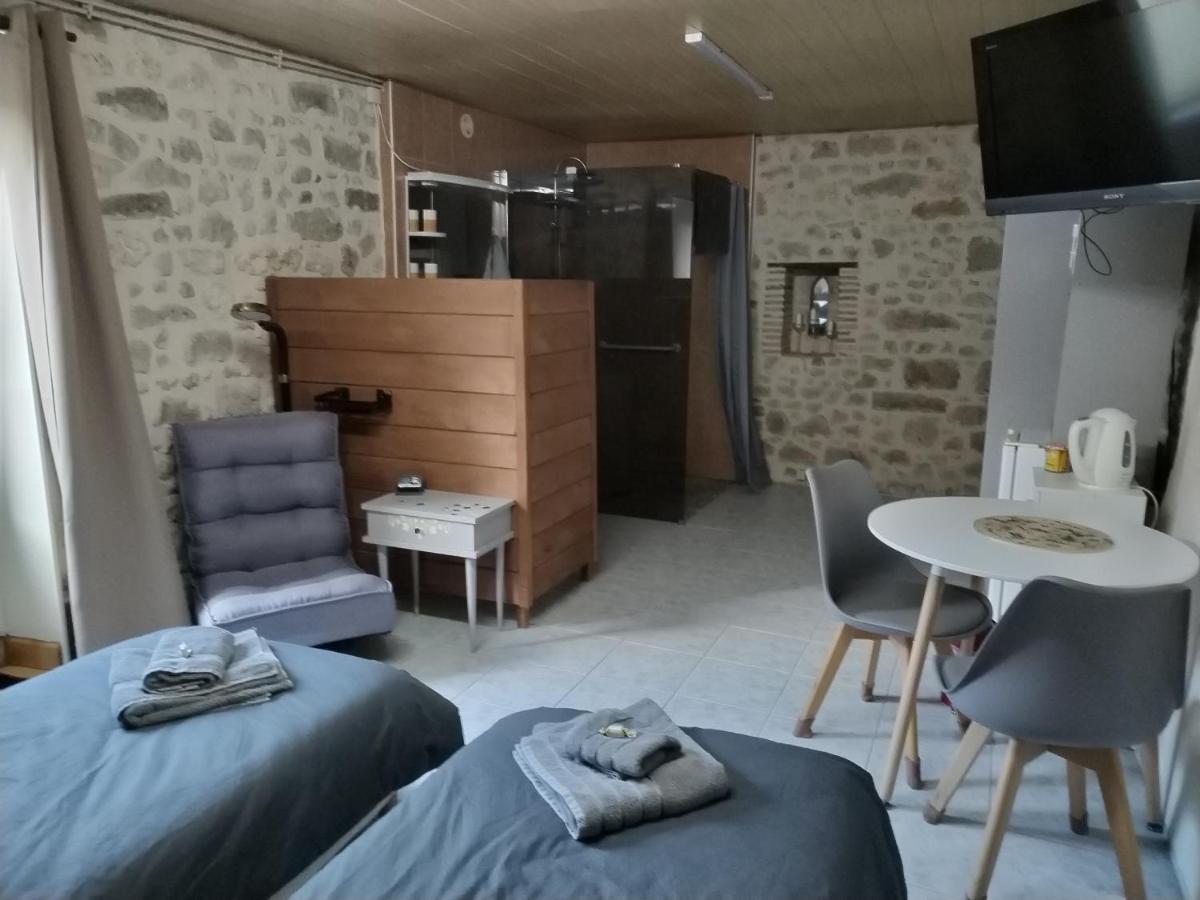 Chambre Gite Du Gardoir Boresse-et-Martron ภายนอก รูปภาพ